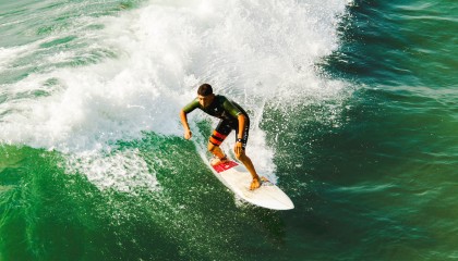 开云体育在线登录-拉齐奥稳定后场组织保障中前场输出，拉齐奥阵型