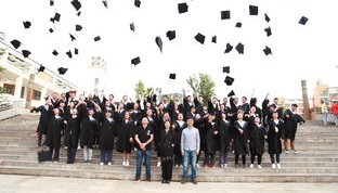 开运体育-校园体育活动对学生心理健康促进研究，学校体育对学生心理发展的作用表现在哪些方面