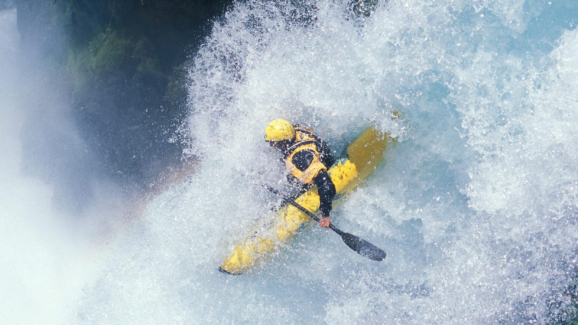 KAIYUNAPP-球队场上指挥官是否必须由经验丰富球员担任，足球场指挥官